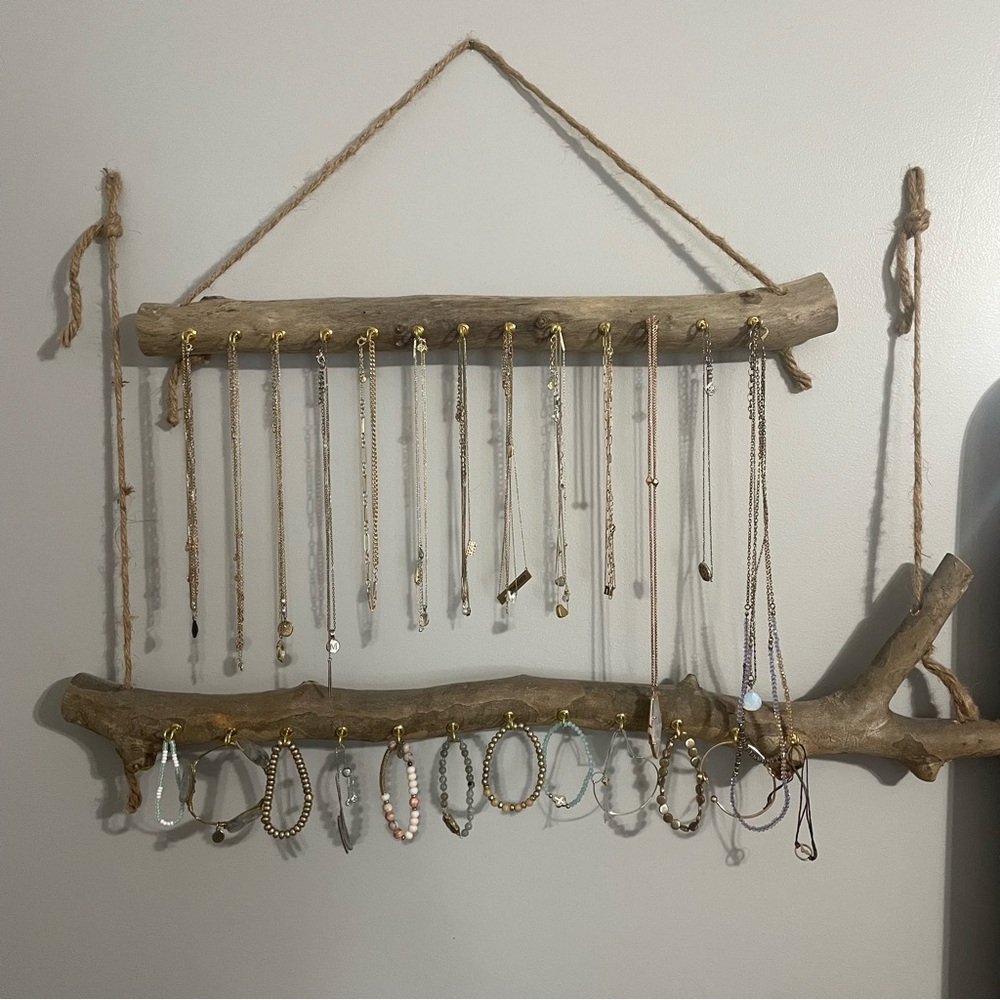 Rustic Driftwood Jewelry Organizer